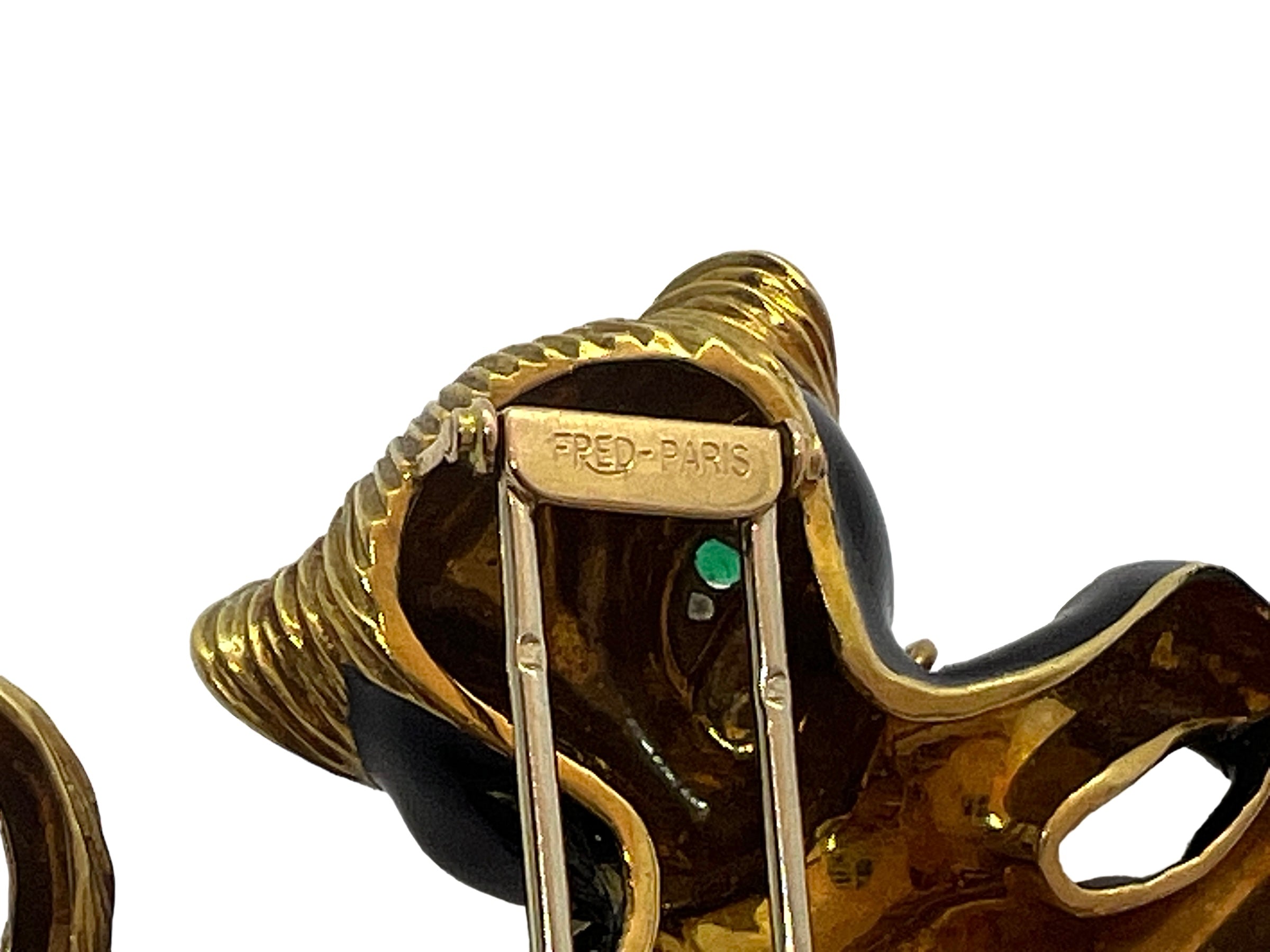 Fred Paris, Panther brooch in yellow gold with black enamel and ring