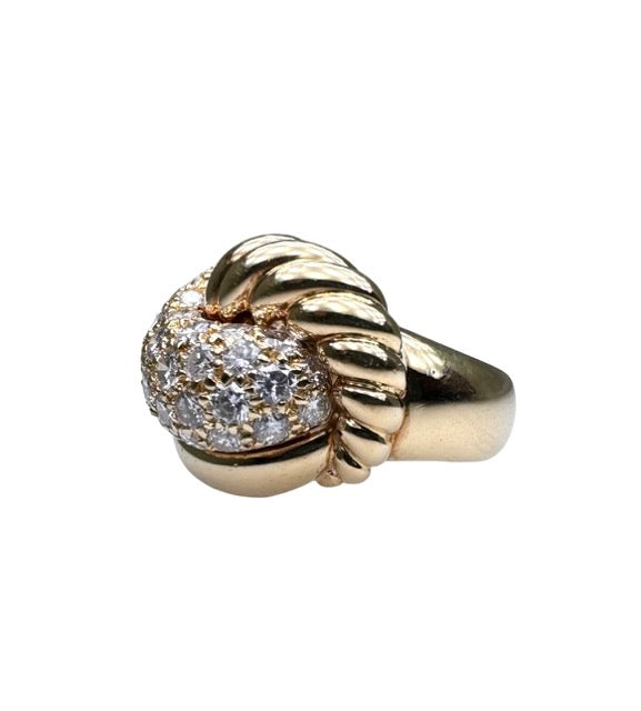 Fred yellow gold and diamond knot ring