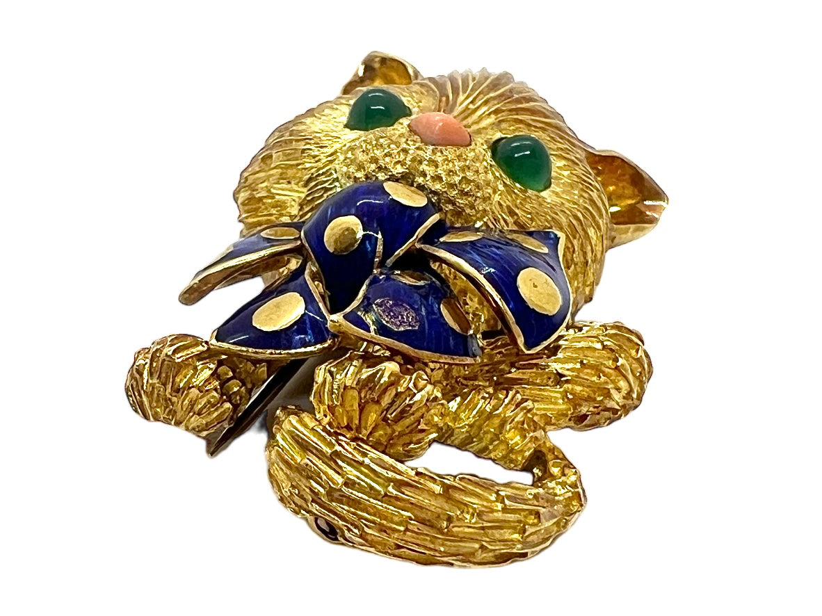 Fred, Vintage Cat Brooch in 18K Yellow Gold