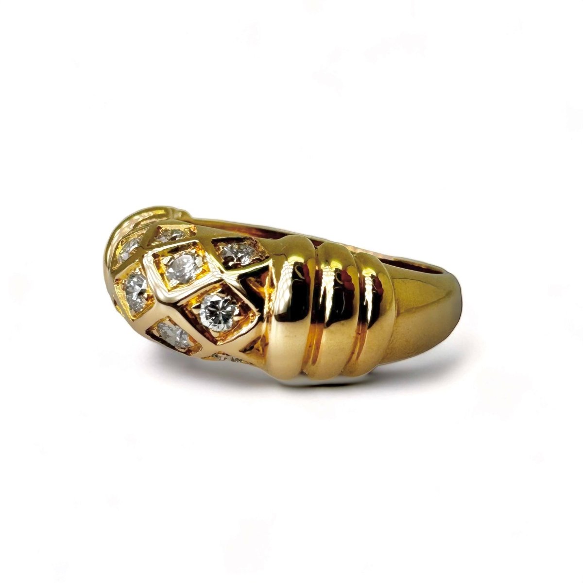 CARTIER Bague jonc résille orné de diamants. - Maison Eloe