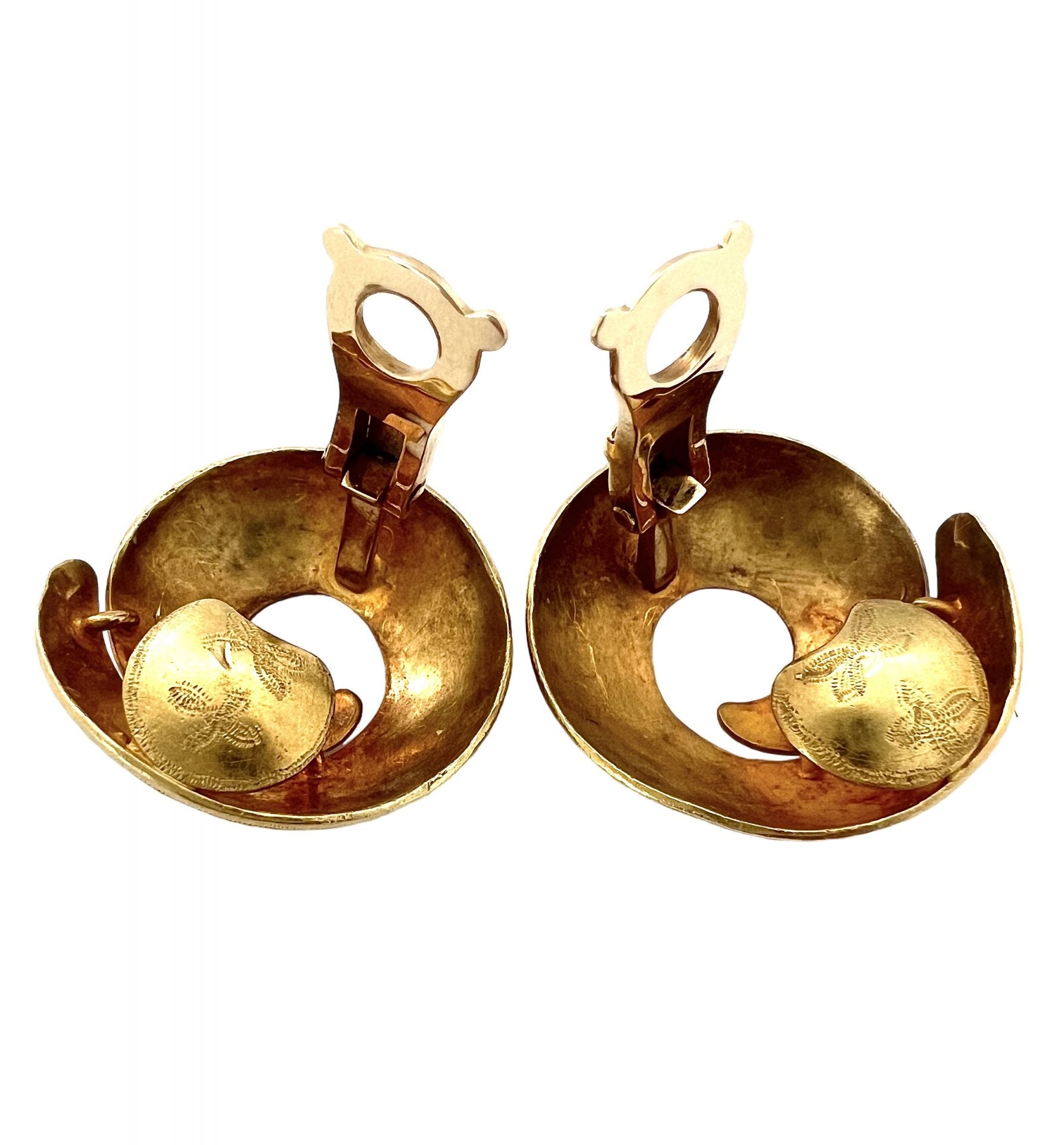Hermès Unique piece, ornate gold earrings