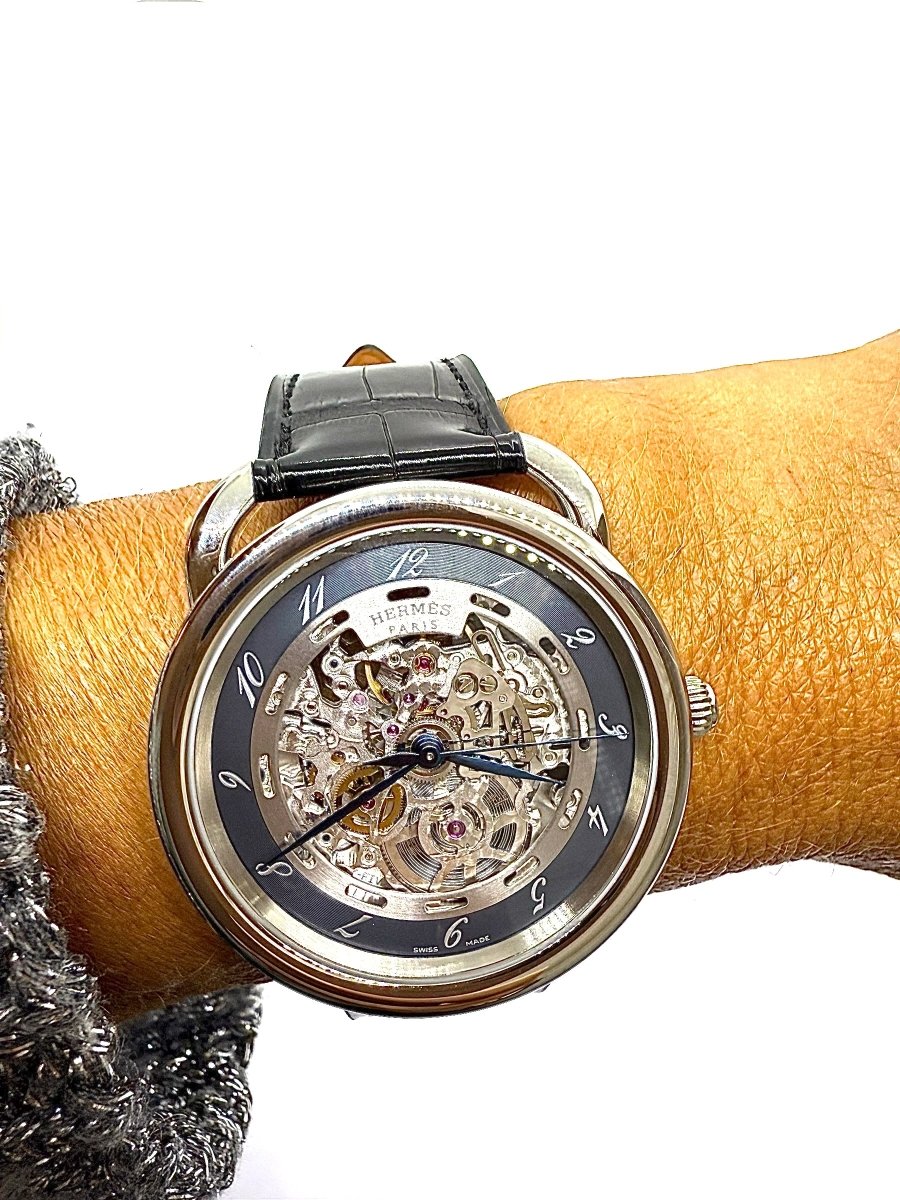 Hermès montre "Arceau" squelette en acier sur cuir Neuve full set - Maison Eloe