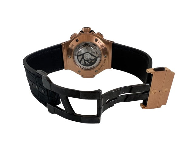 A Hublot "Big Bang" Chronograph gold watch on gummy alligator