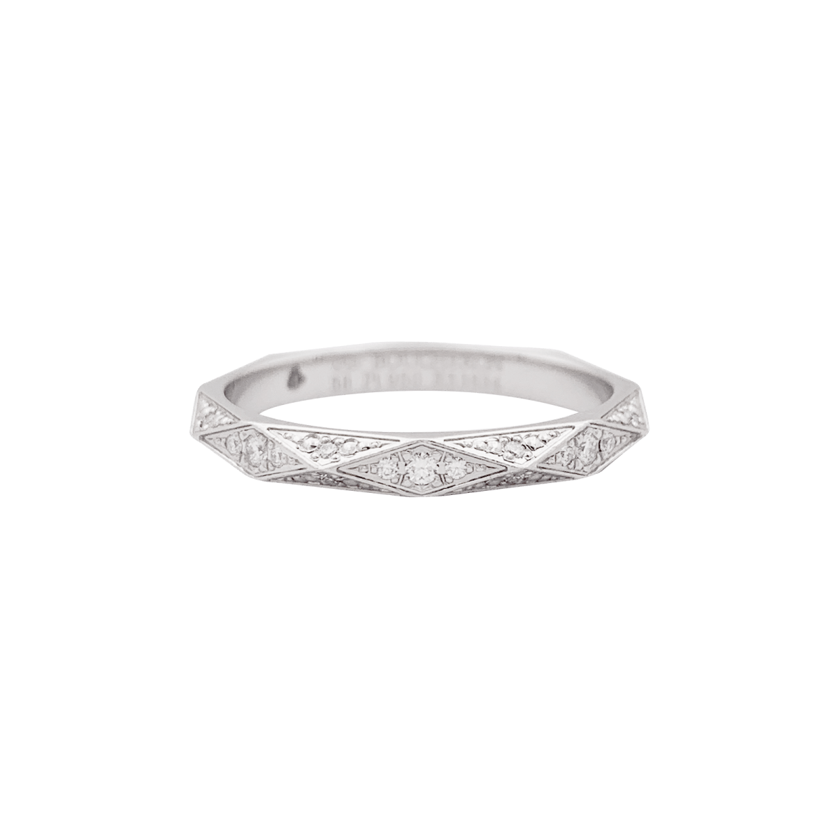 Alliance Boucheron "Facette" platine, diamants. - Maison Eloe