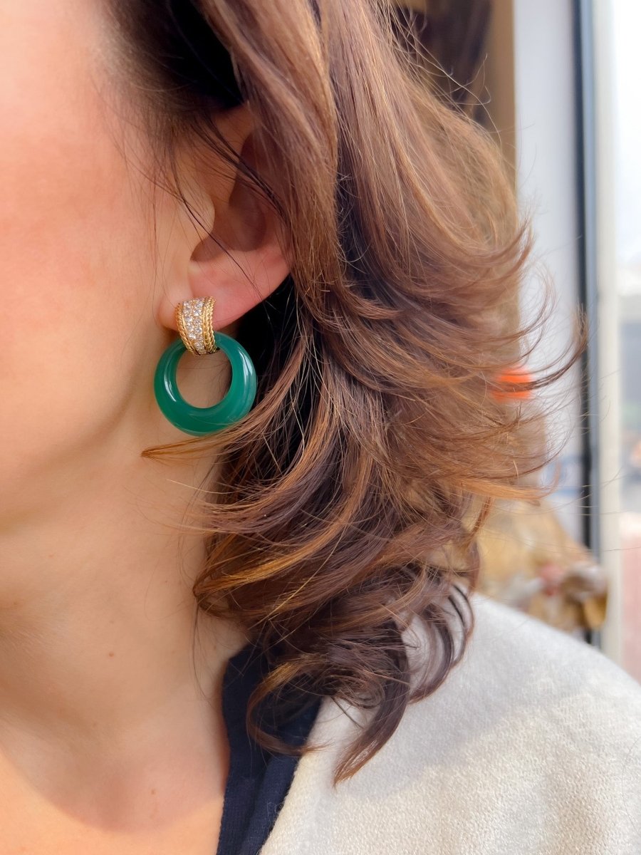 Boucles d'oreilles de la maison Van Cleef & Arpel en or jaune et diamants - Maison Eloe