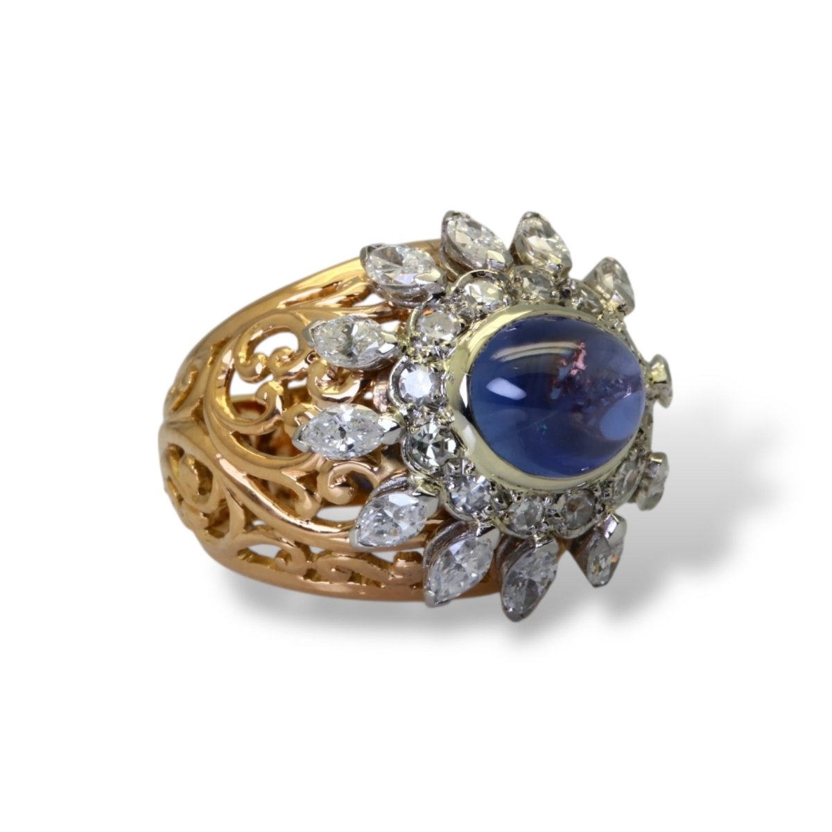 Bague « Dôme » en or, saphir naturel et diamants. - Maison Eloe