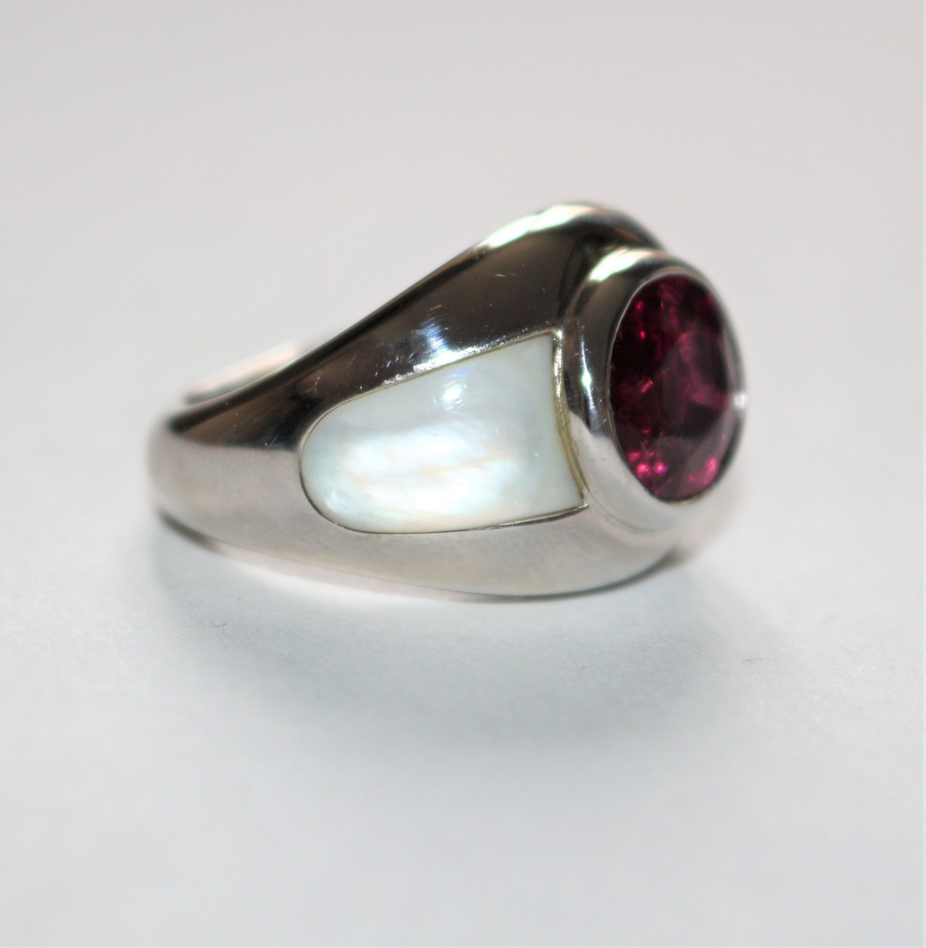Bague MAUBOUSSIN rubellite