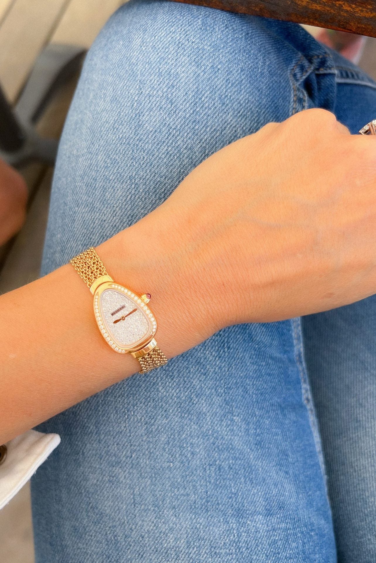 Montre Bvlgari collection Serpenti en or rose