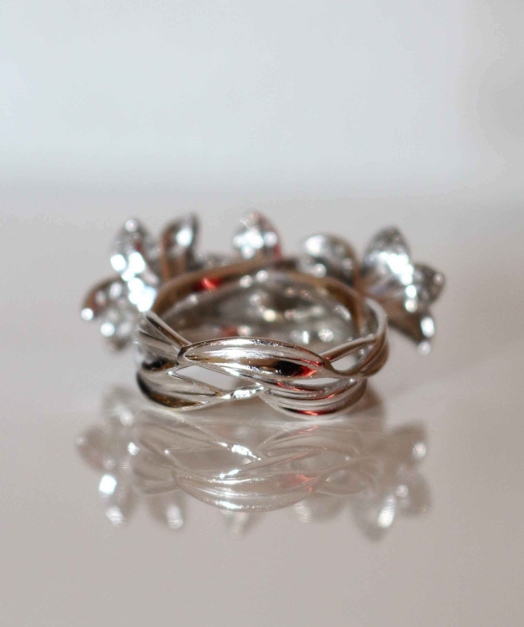 Mellerio Three Flower Ring Medici Collection