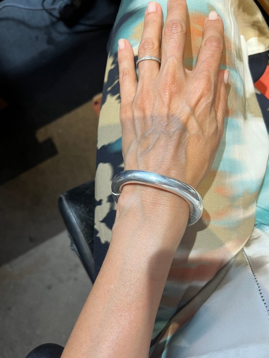 Bracelet jonc en argent de la maison Hermès,modèle Lima - Maison Eloe