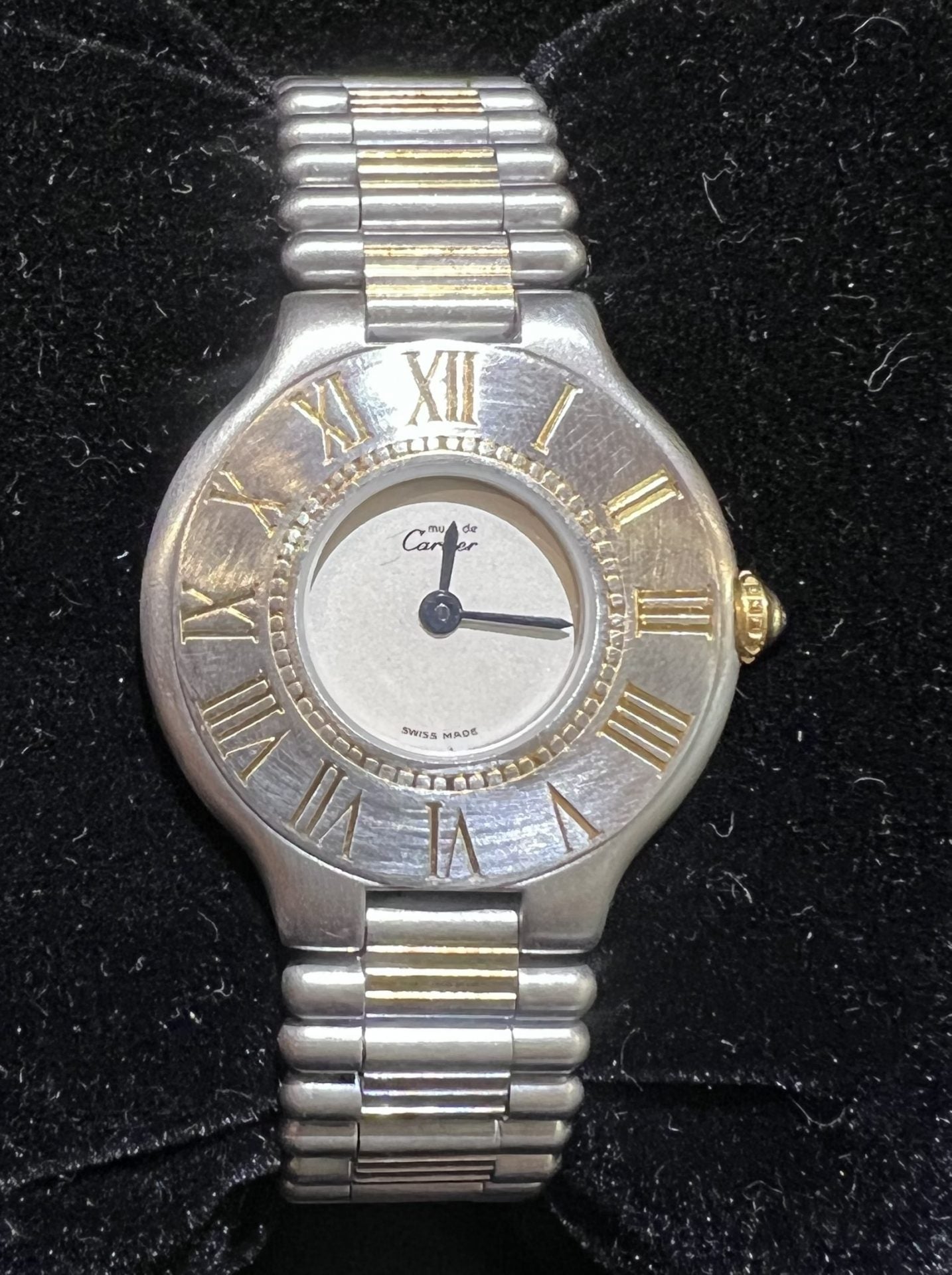 Cartier 21 Must model watch