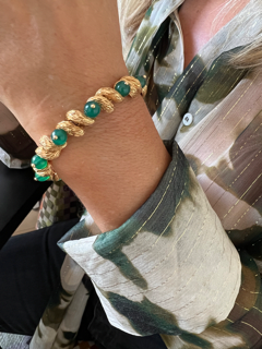 Cartier, Bracelet vinage or jaune Chrysoprases