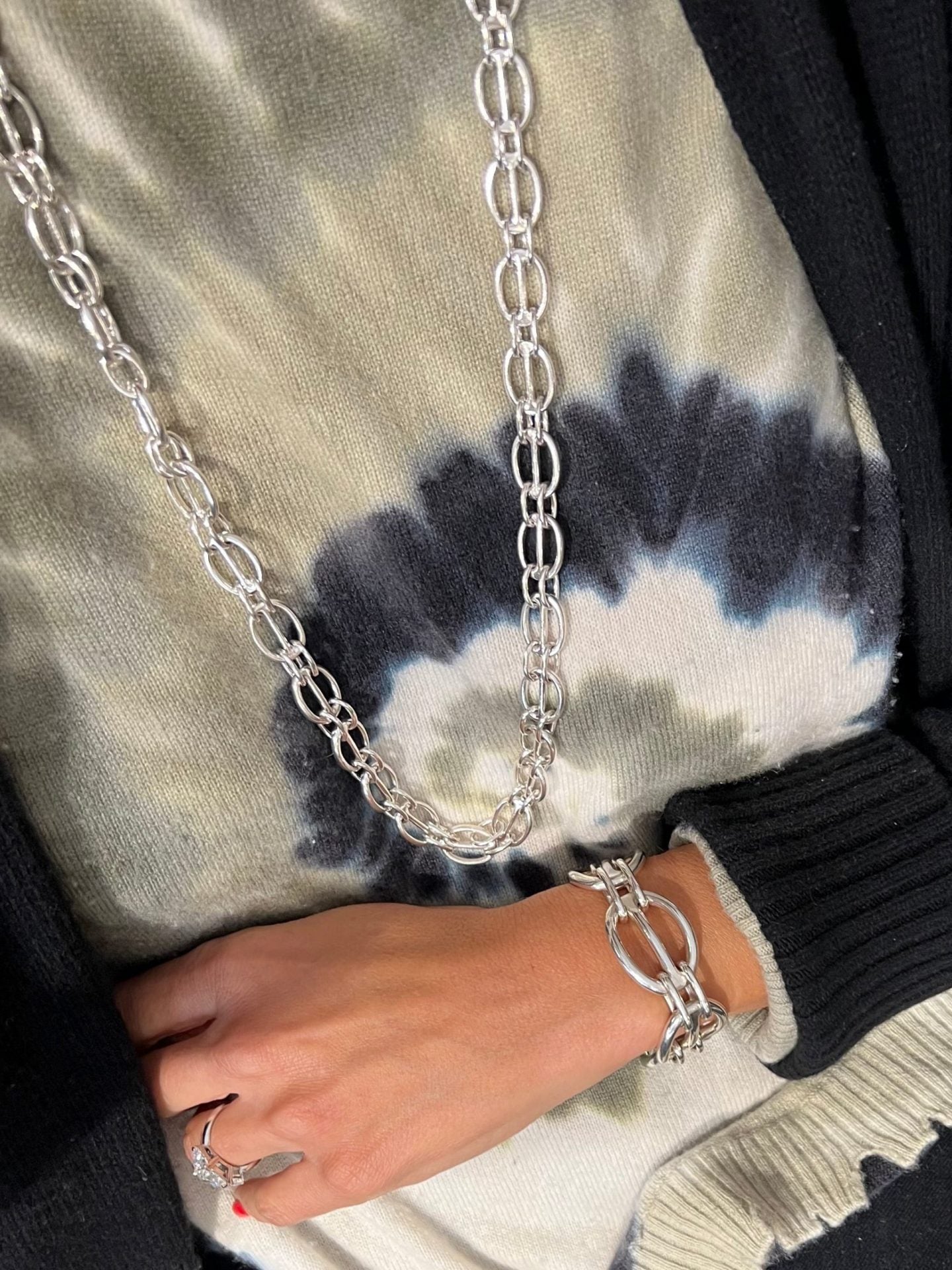 Hermès silver necklace