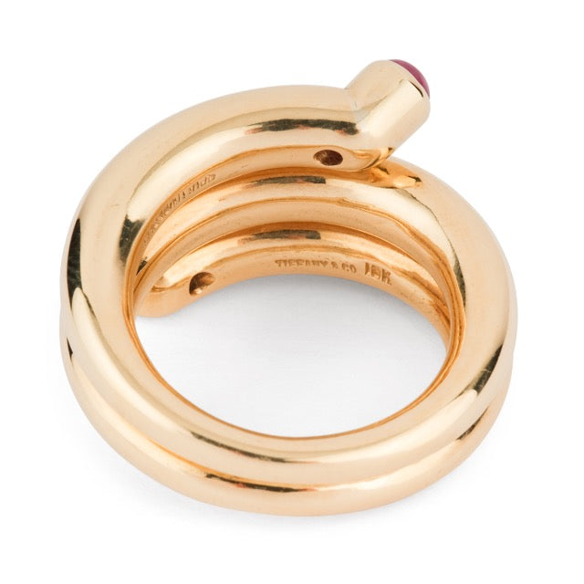a Jean Schlumberger ring for Tiffany & Co in yellow gold and rubies