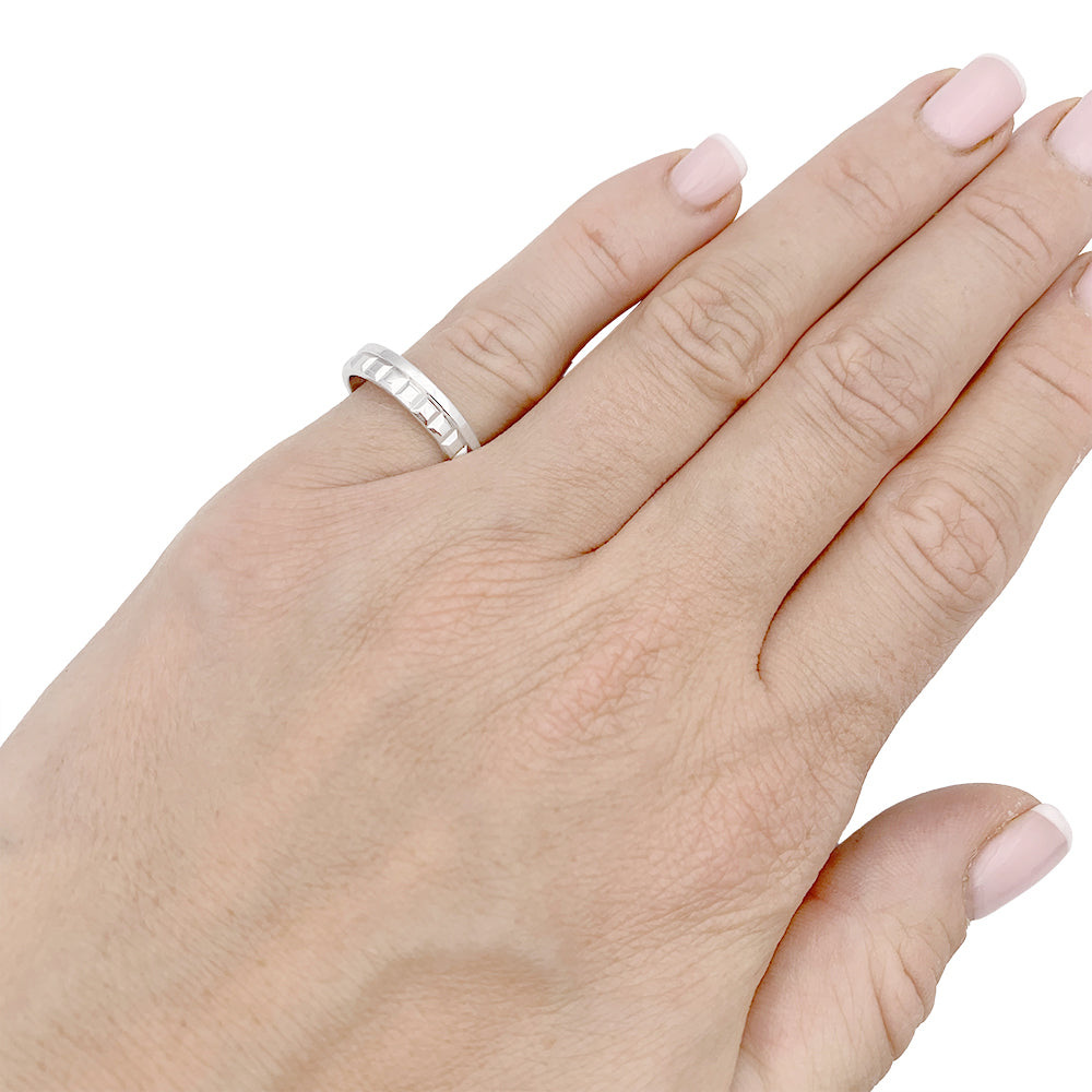 Alliance Boucheron "Quatre Radiant Edition" or blanc.
