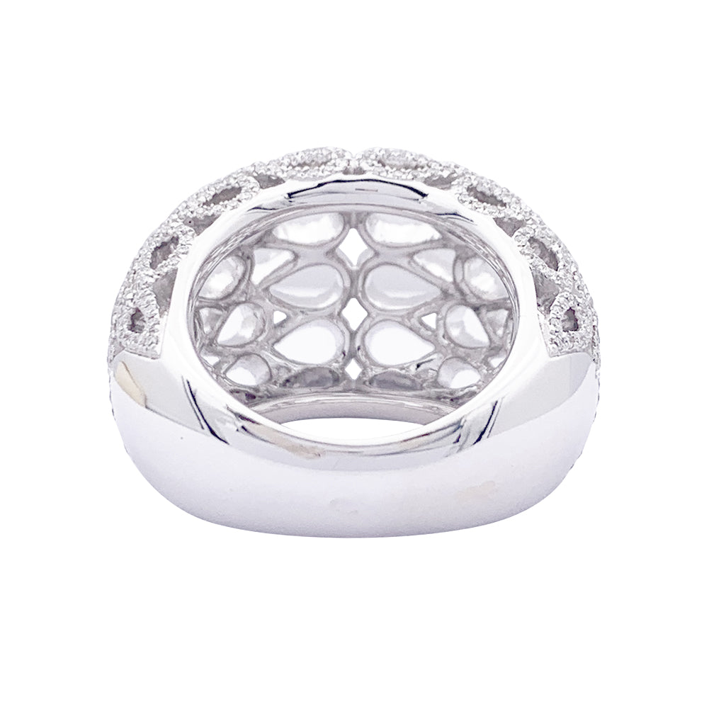 Bague Bucherer "Lacrima" or blanc, diamants.