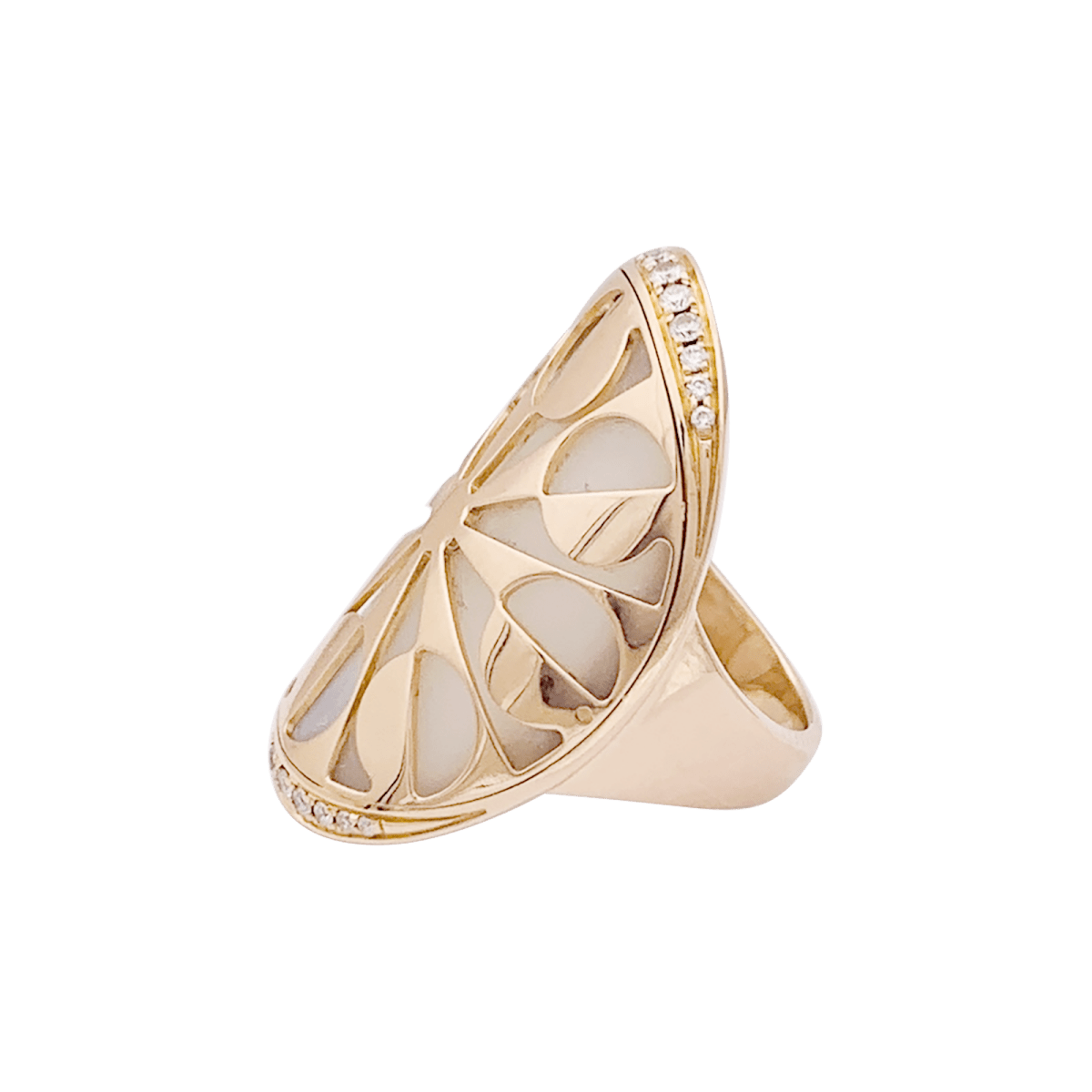 Bague Bulgari "Intarsio" or rose, nacre, diamants. - Maison Eloe