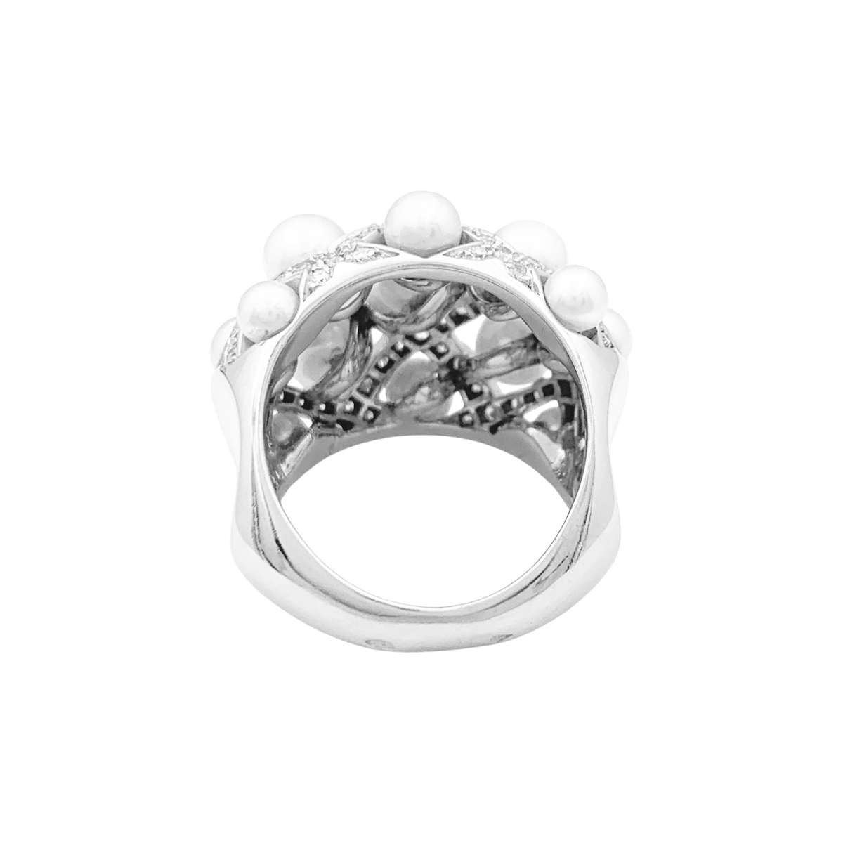 Bague CHANEL, "Baroque", or blanc, diamants, perles. - Maison Eloe