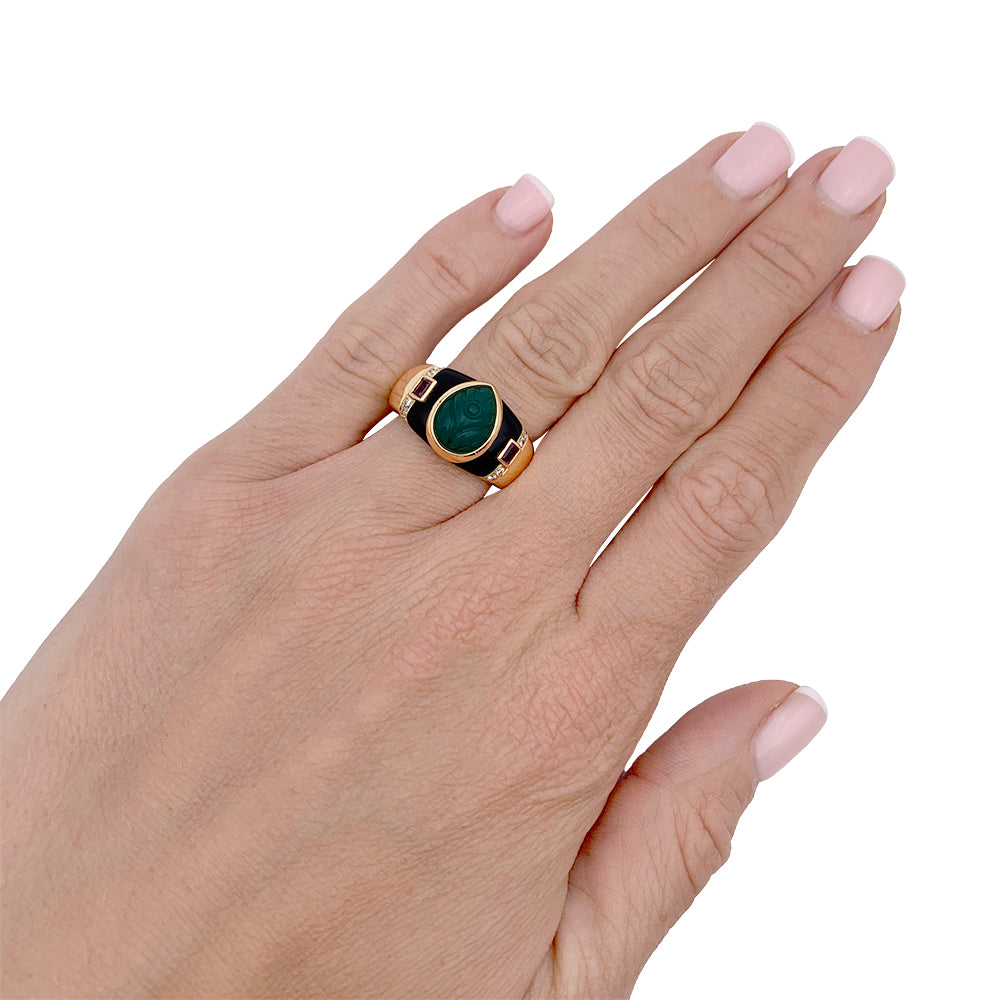 Cartier ring, "Gaïa", yellow gold, colored stones.