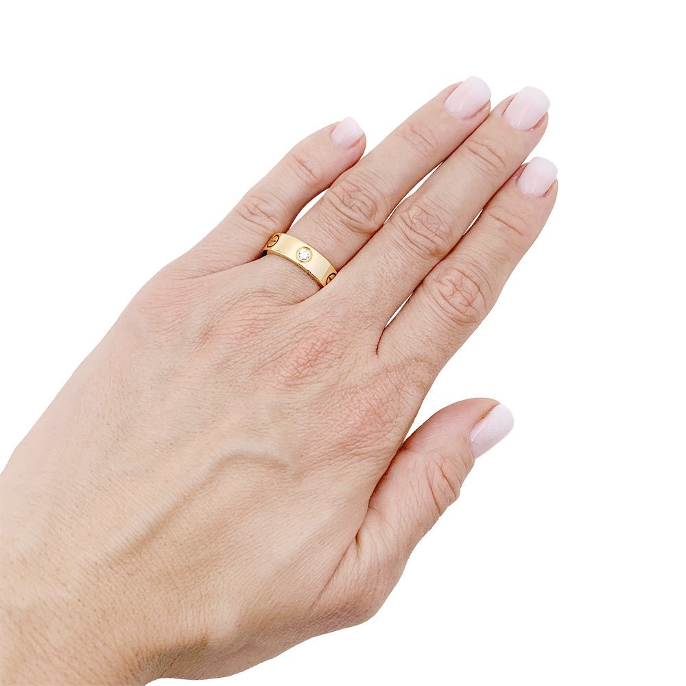 Bague Cartier, "Love 3 diamants", or jaune, diamants. - Maison Eloe