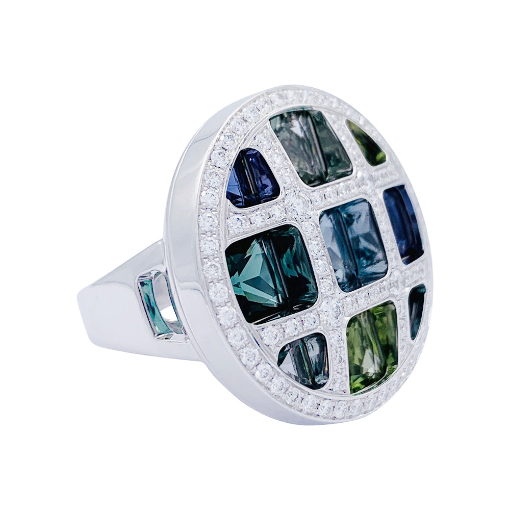 Bague Cartier, "Pasha", en or blanc, pierres fines, diamants.