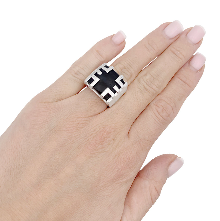 Cartier ring, "Yijing", white gold, hawk's eye.