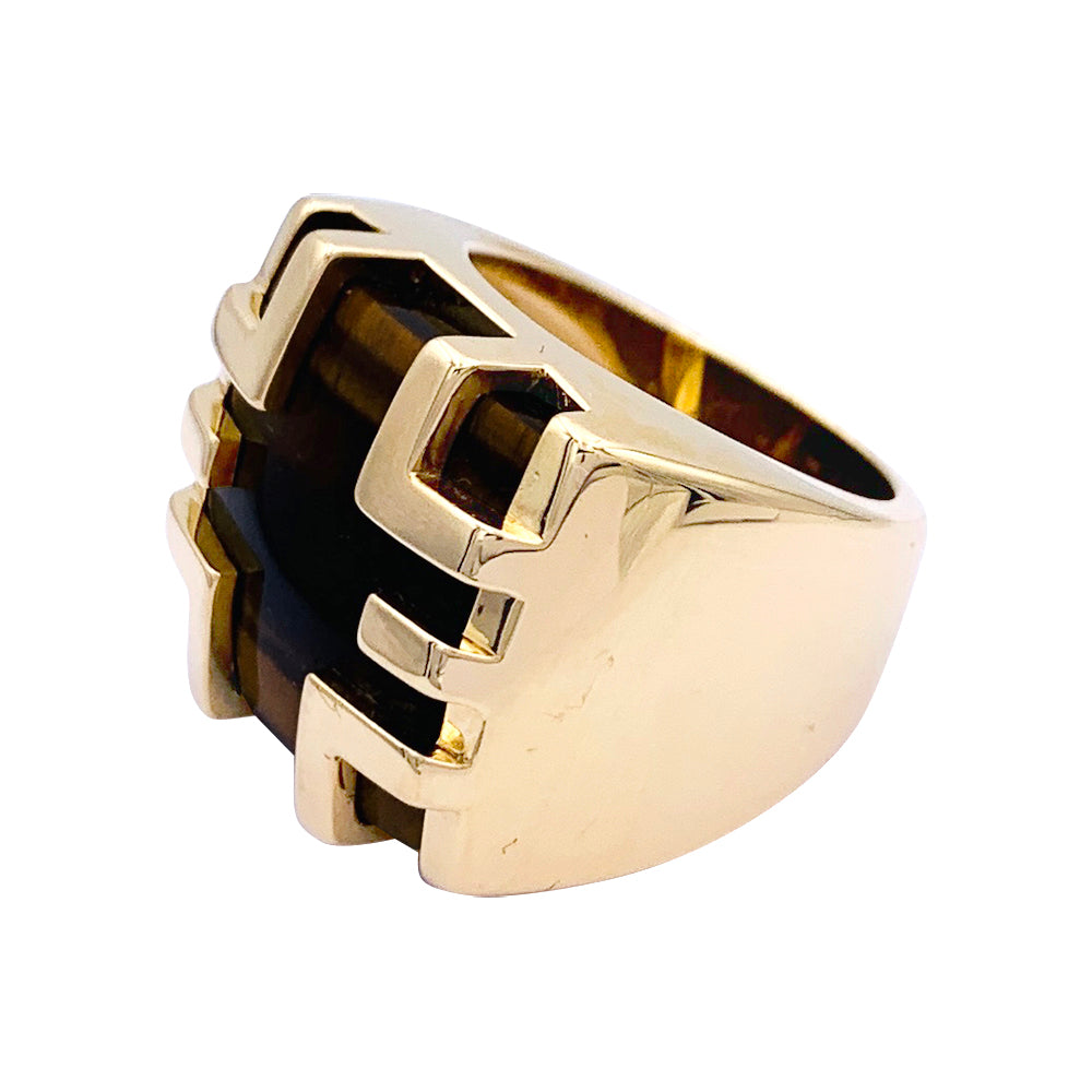 Cartier ring, "Yijing", yellow gold, tiger's eye.