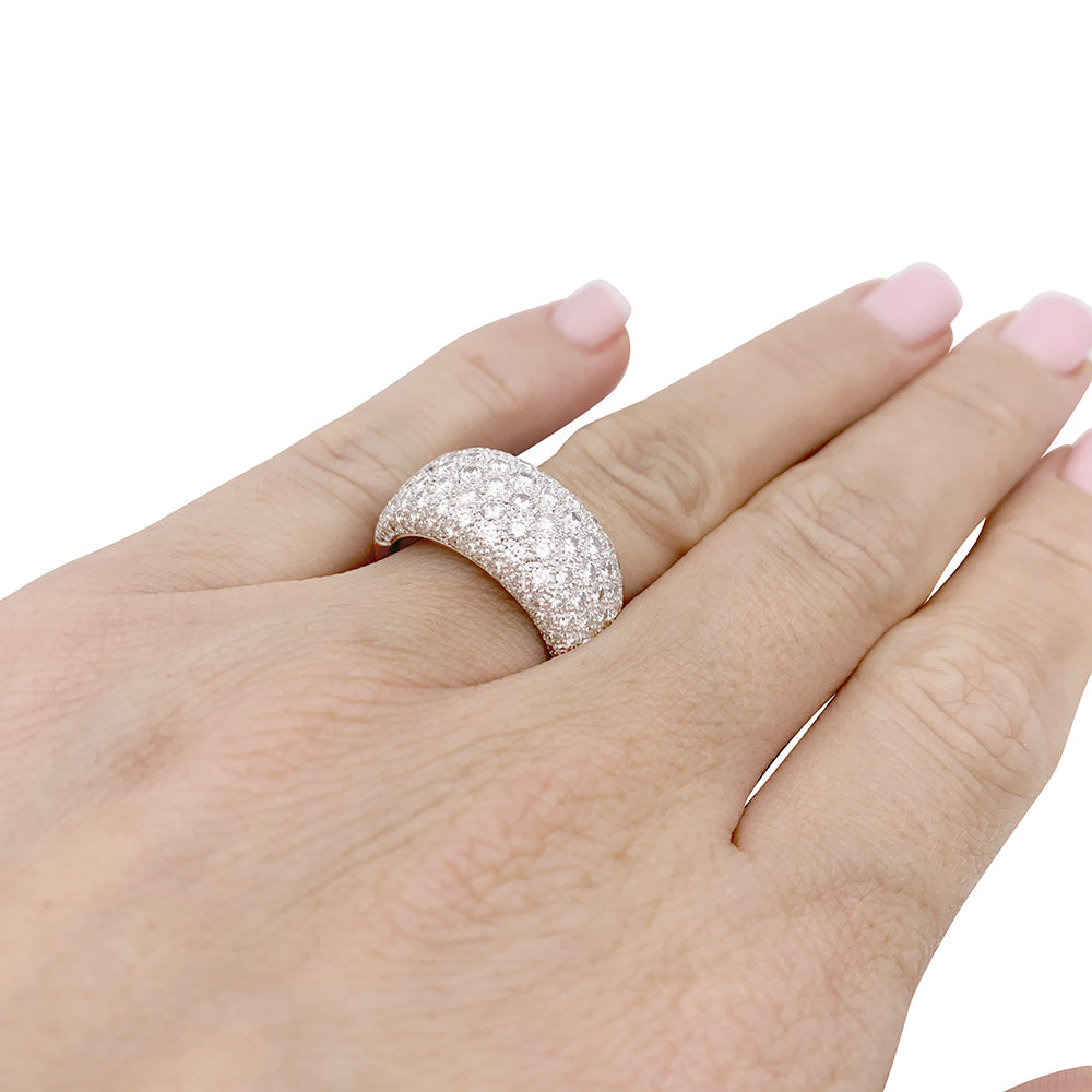 Bague Cartier or blanc, diamants "Nouvelle Vague".