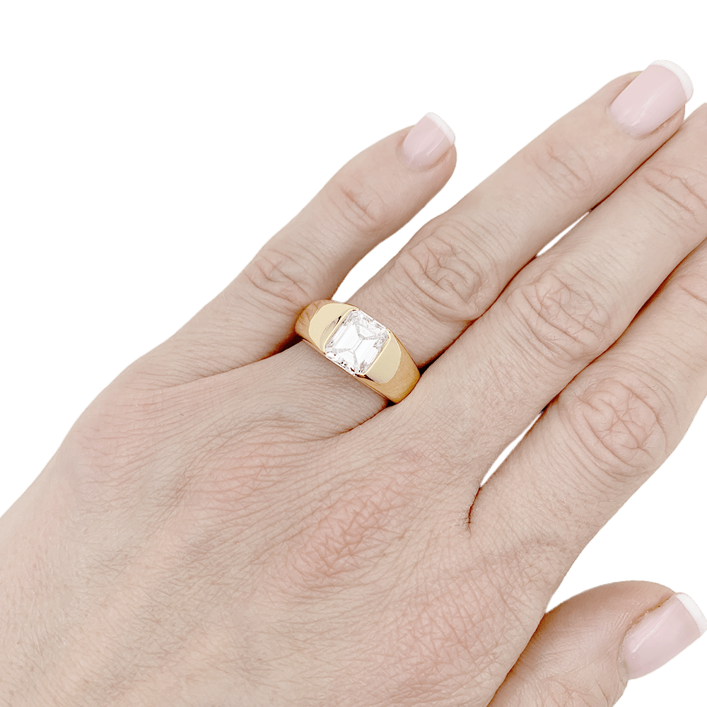 Bague Cartier or jaune, diamant 2,05 carats. - Maison Eloe