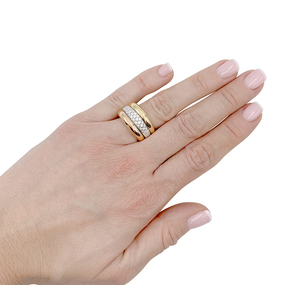 Bague Cartier trois ors et diamants.