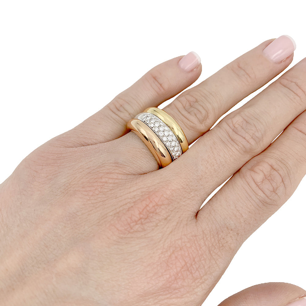 Bague Cartier trois ors et diamants.