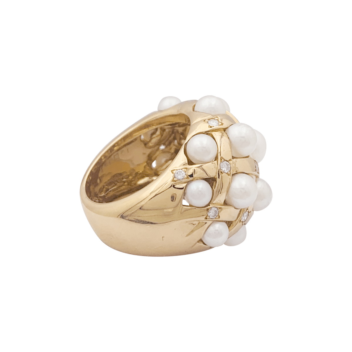 Bague Chanel, "Baroque", or jaune, diamants et perles. - Maison Eloe