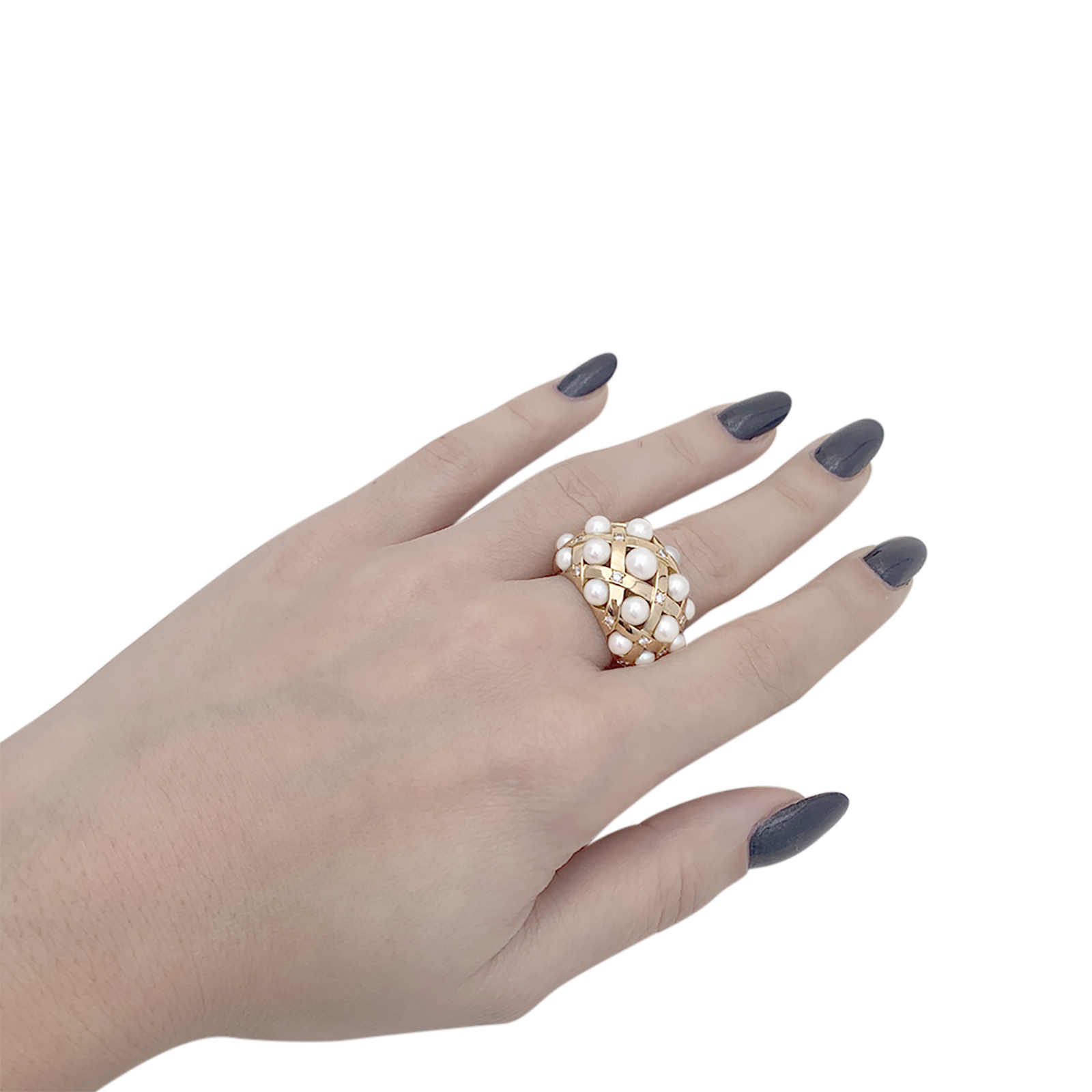 Chanel ring, "Baroque", yellow gold, diamonds and pearls.