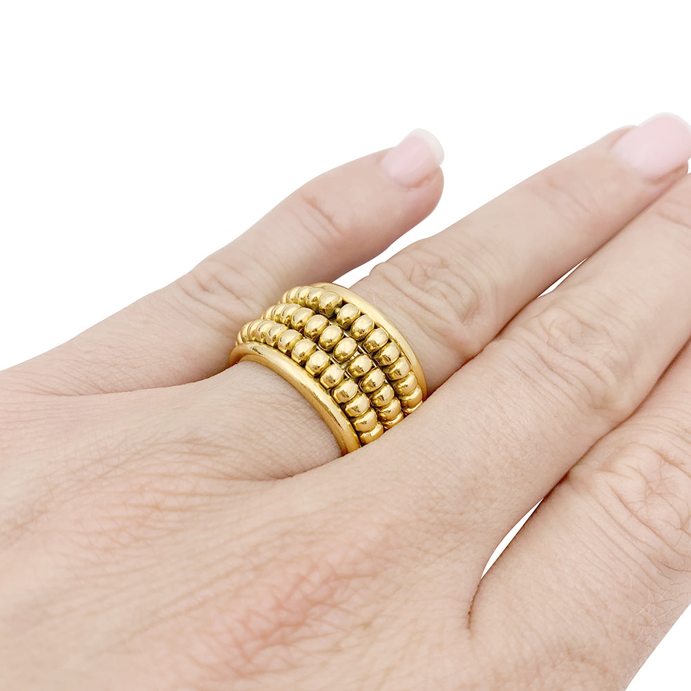 Chaumet "Abacus" ring in yellow gold.