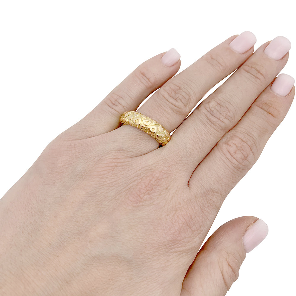 Chaumet "Carrosse" ring, yellow gold.