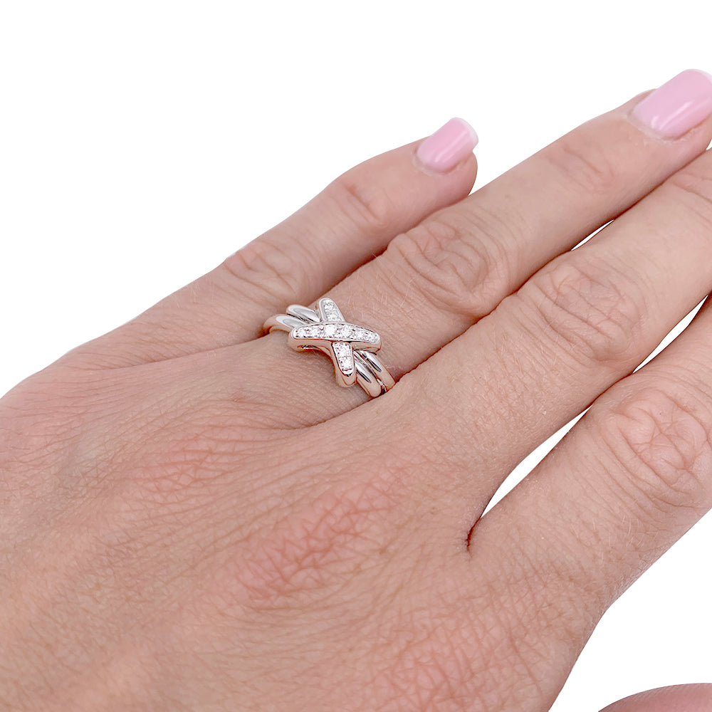 Chaumet ring, "Jeux de Liens", white gold, diamonds.