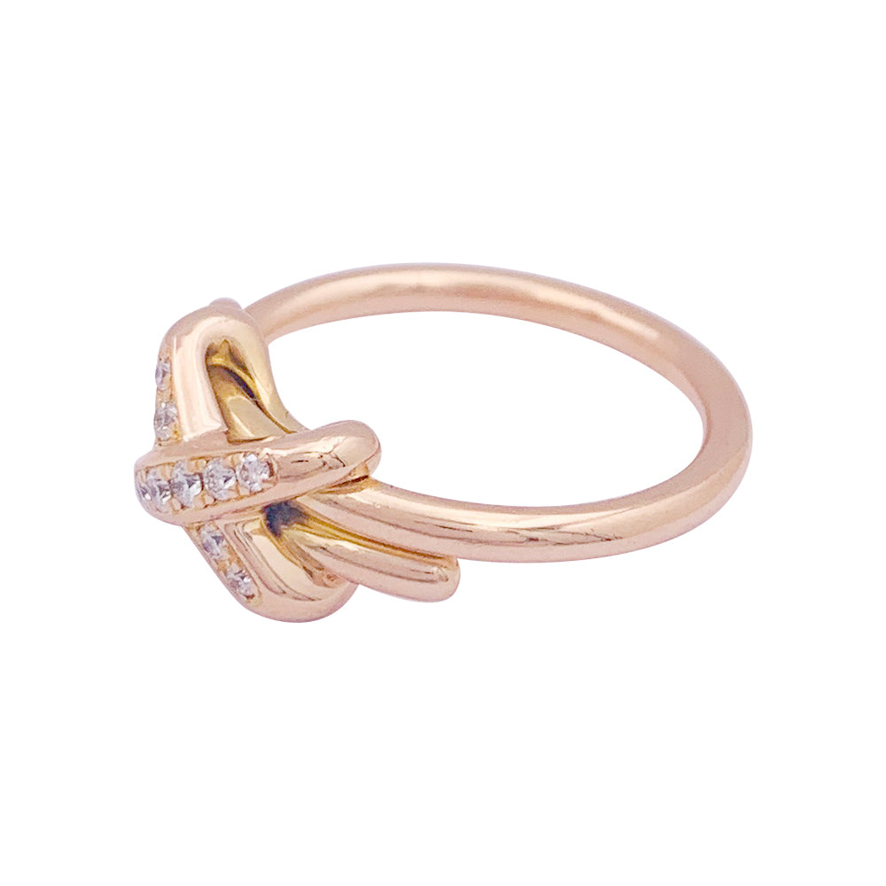 Bague Chaumet "Jeux de Liens" or rose et diamants.