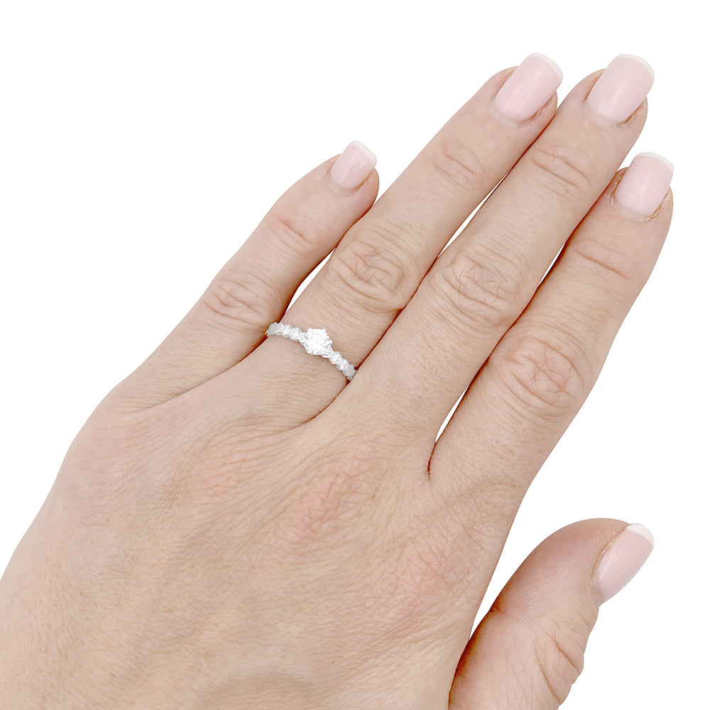 Chaumet "Solitaire Bee my Love" ring in white gold and diamonds.