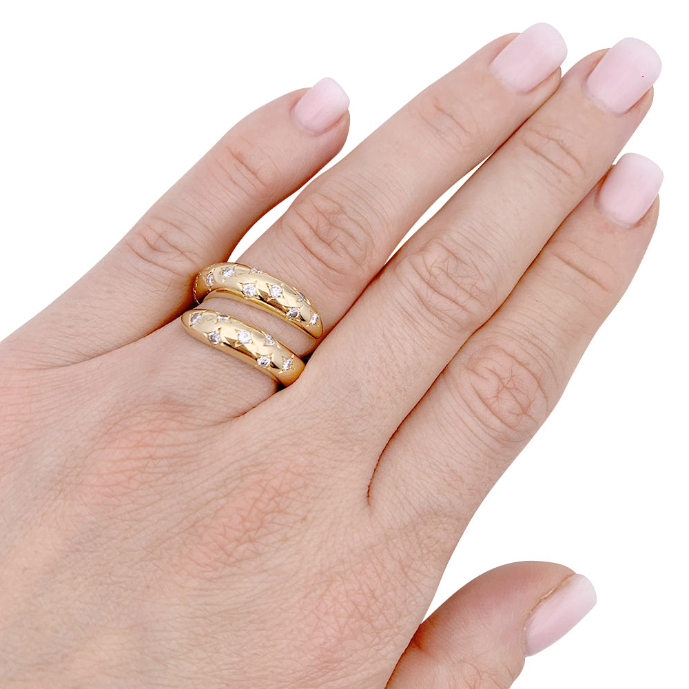 Chaumet ring, "Tango", yellow gold and diamonds.