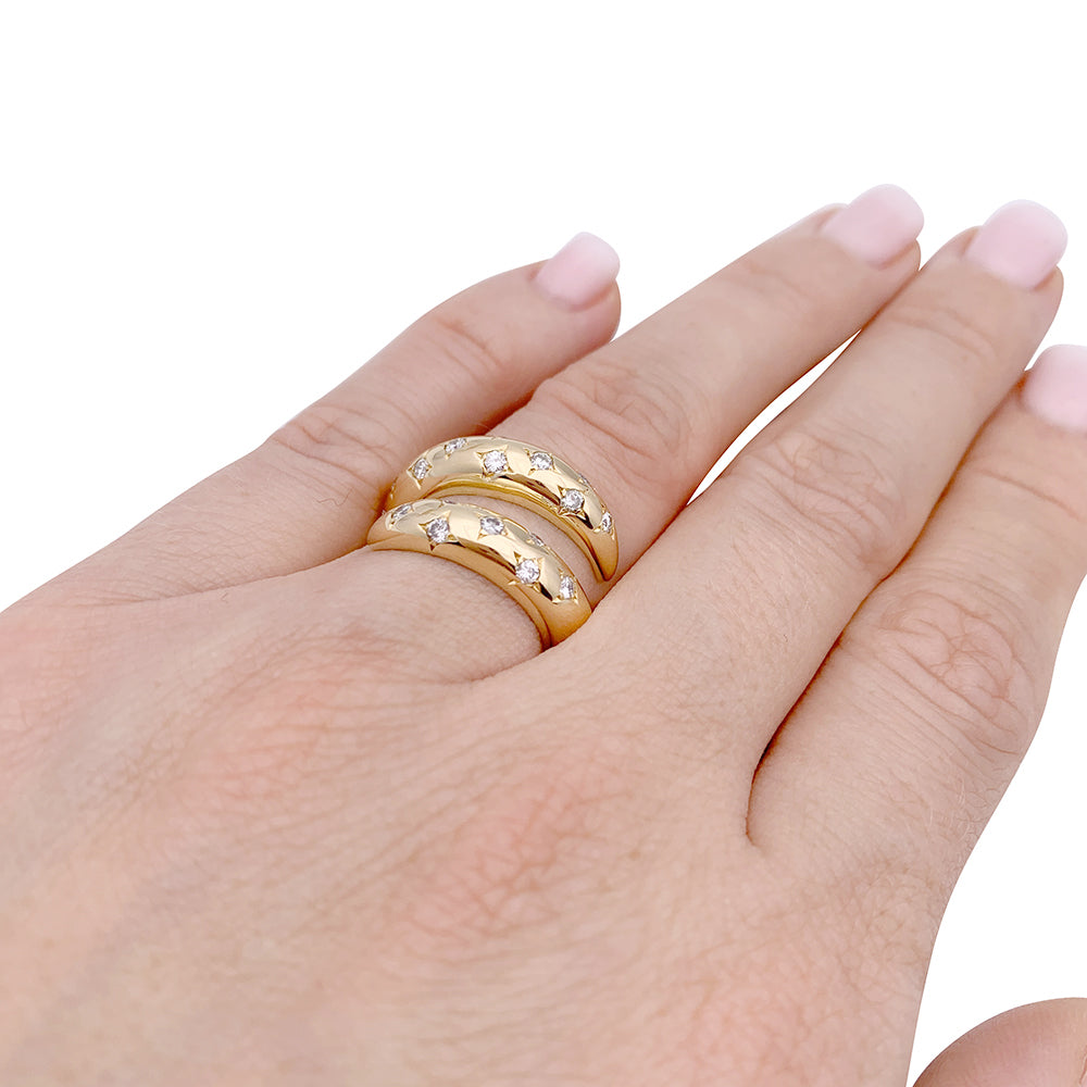 Chaumet ring, "Tango", yellow gold and diamonds.