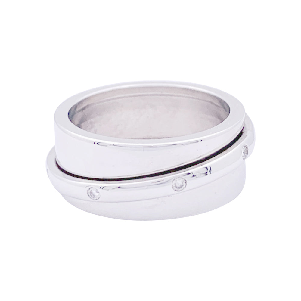 Bague Dinh Van, "Ariane", or blanc, diamants.