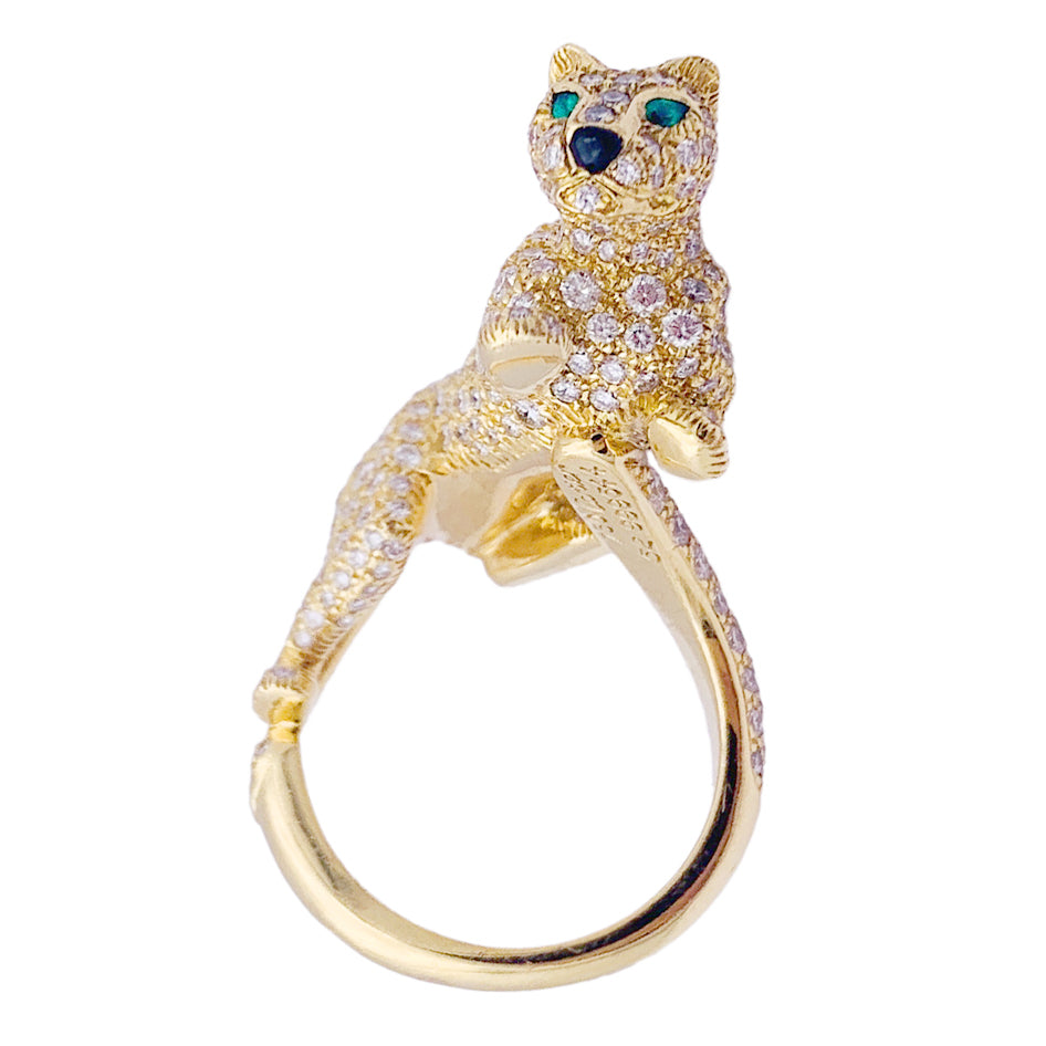 Cartier High Jewelry ring, "Panthère de Cartier", yellow gold, diamonds.