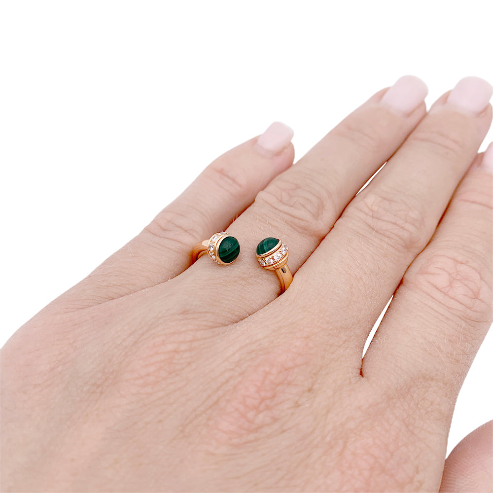 Piaget "Possession" ring, pink gold, malachite, diamonds.