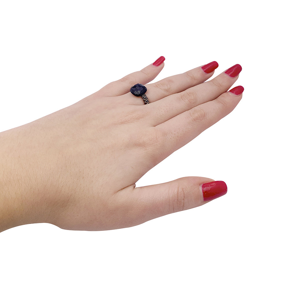 Pomellato "Capri" ring in rose gold, black diamonds and onyx.
