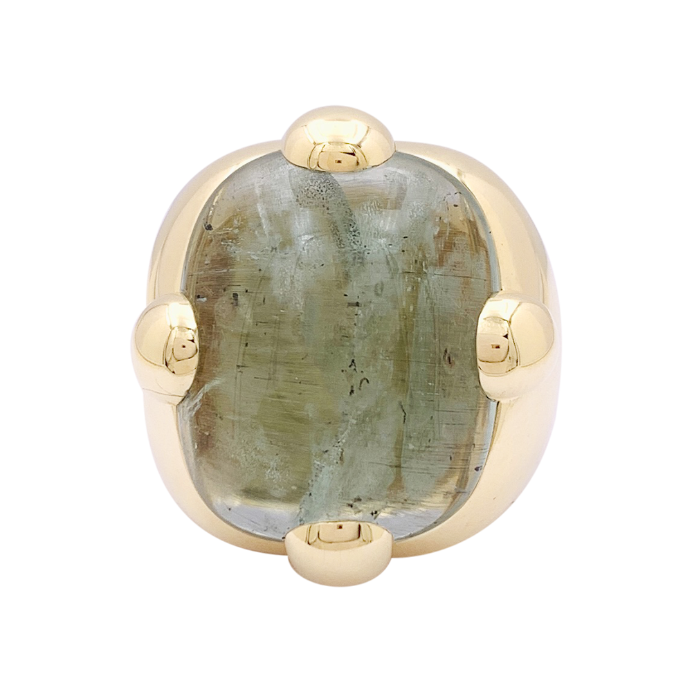 Pomellato "Griffe" ring in yellow gold and aquamarine.