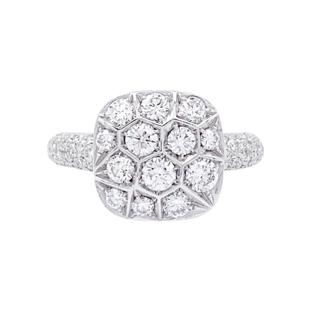 Pomellato "Nudo Maxi Solitaire" ring in rose gold and diamonds.