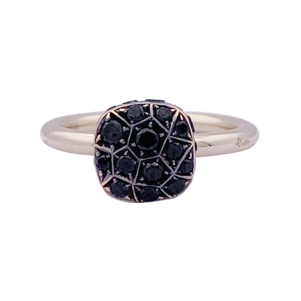 Bague Pomellato, "Nudo Solitaire", deux ors, diamants traités noirs.