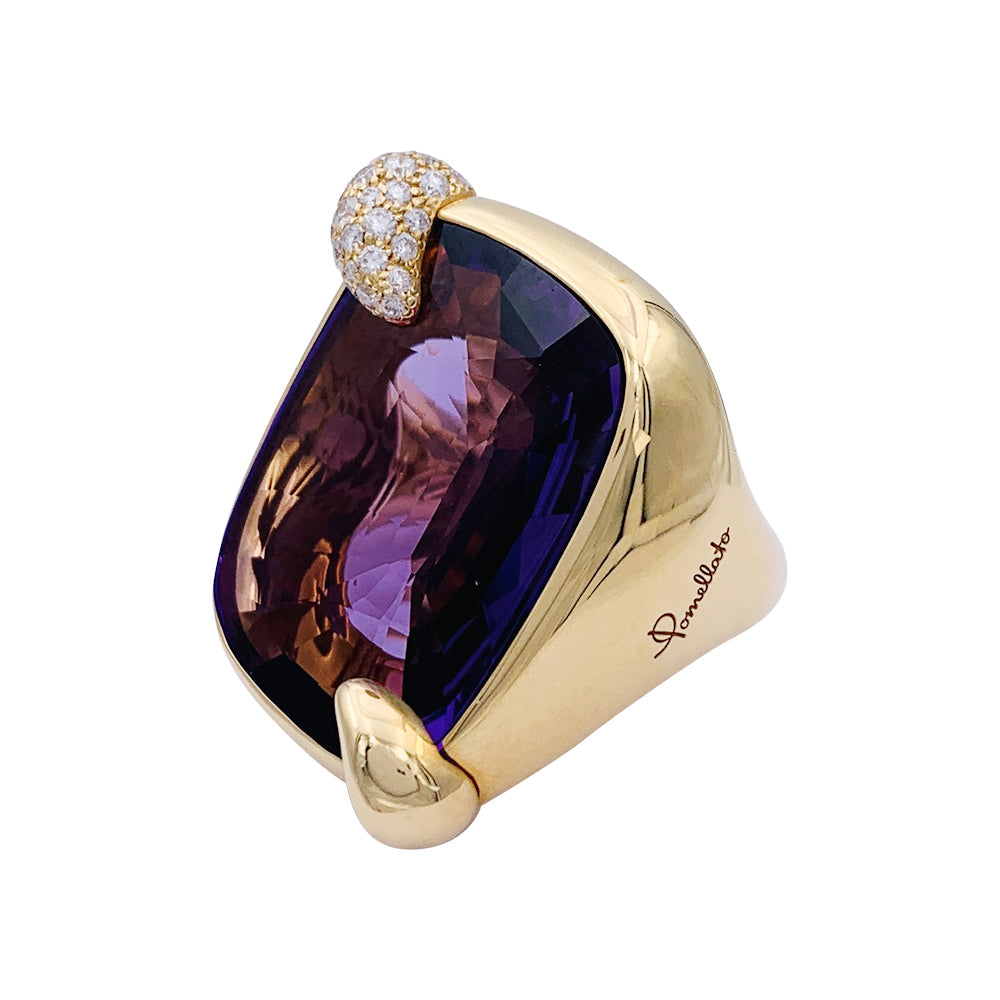 Bague Pomellato, "Ritratto", or rose, améthyste et diamants.