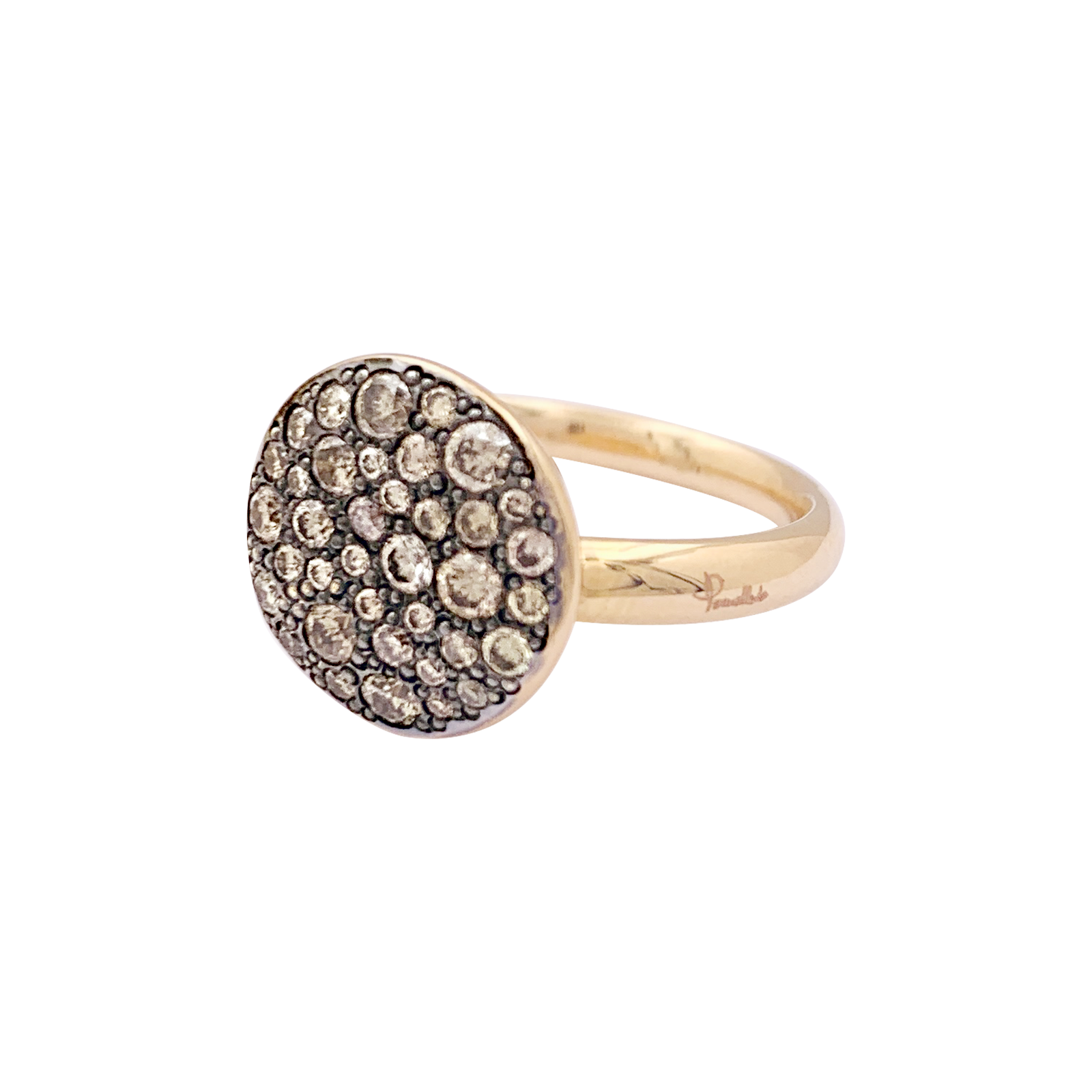 Pomellato "Sabbia" ring in gold and brown diamonds.