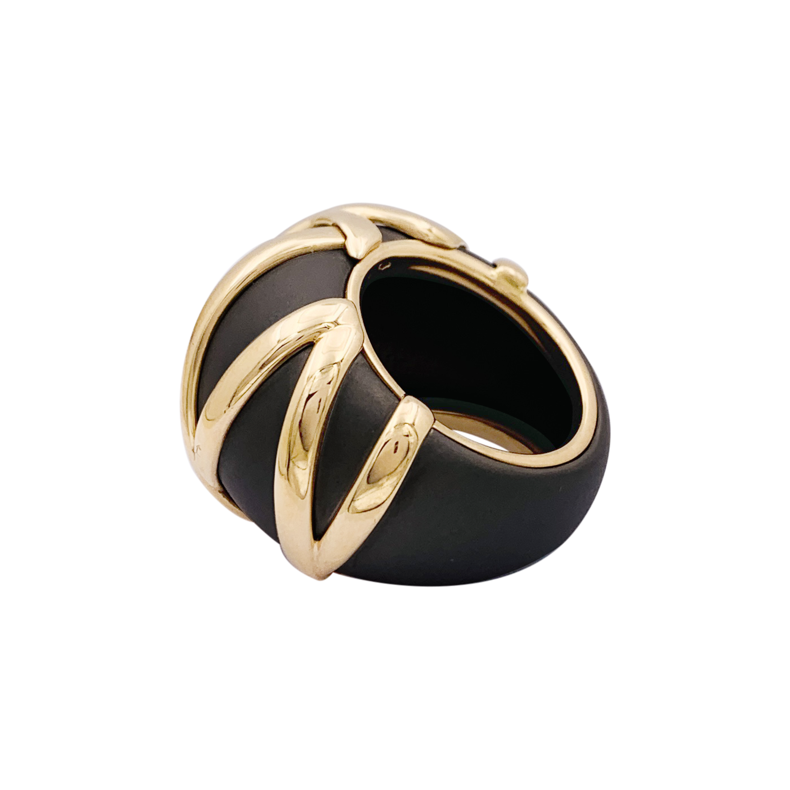 Pomellato "Titanio" ring in pink gold, titanium.